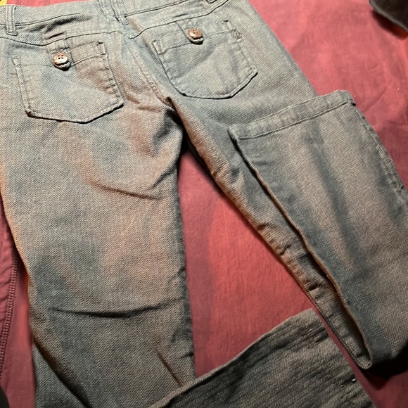 Grey Volcom dress pants.Dark Grey silky lining. Semi flared/ boot cut - Picture 8 of 8